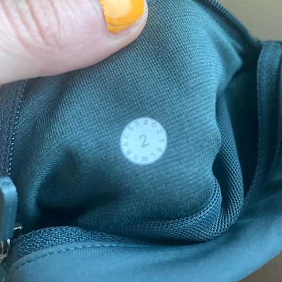 Lululemon Fast and Free Tights - Picture 16 of 16